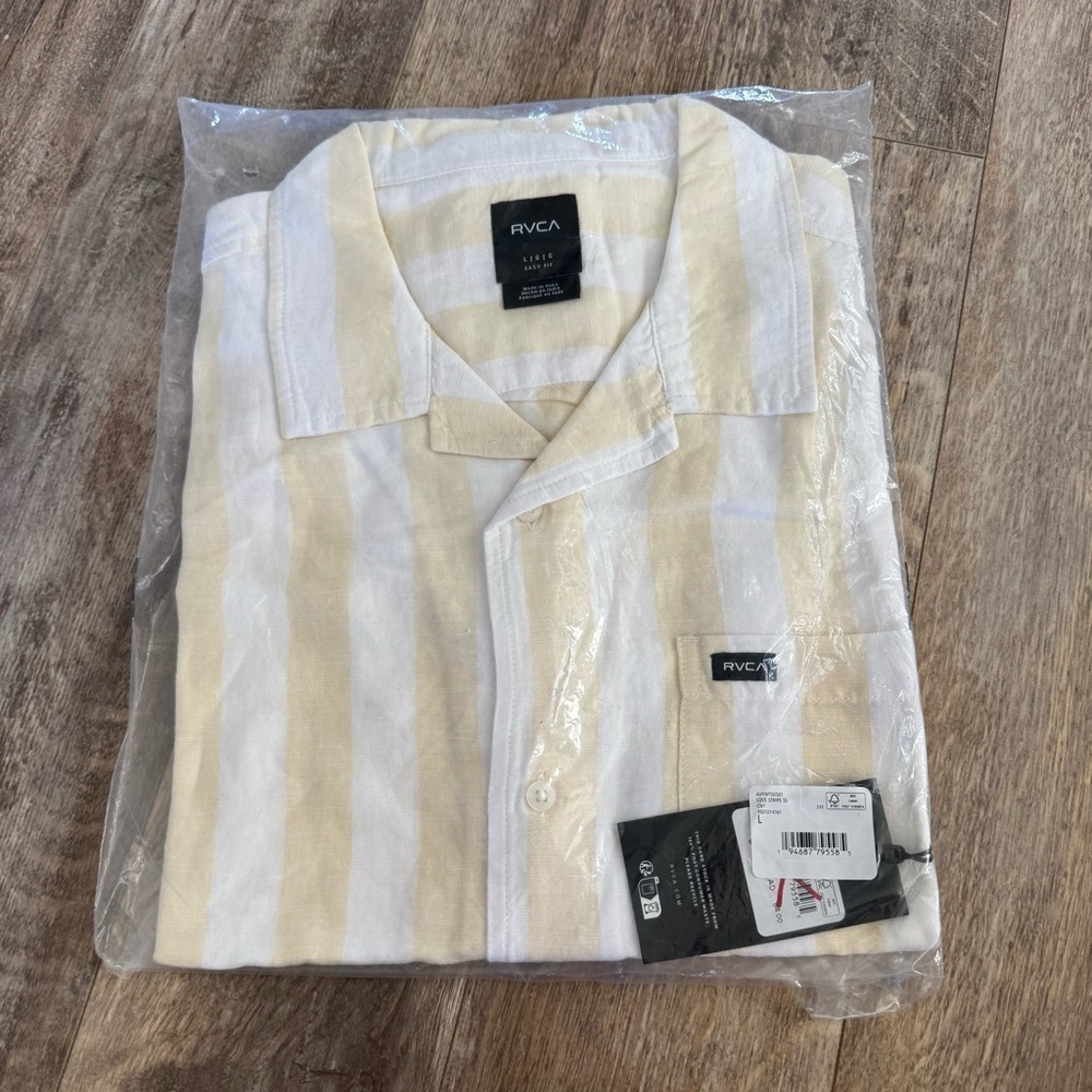 NWT! RVCA Love Stripe - Short Sleeve Pocket Shirt Yellow and White Striped Shirt - Picture 4 of 7
